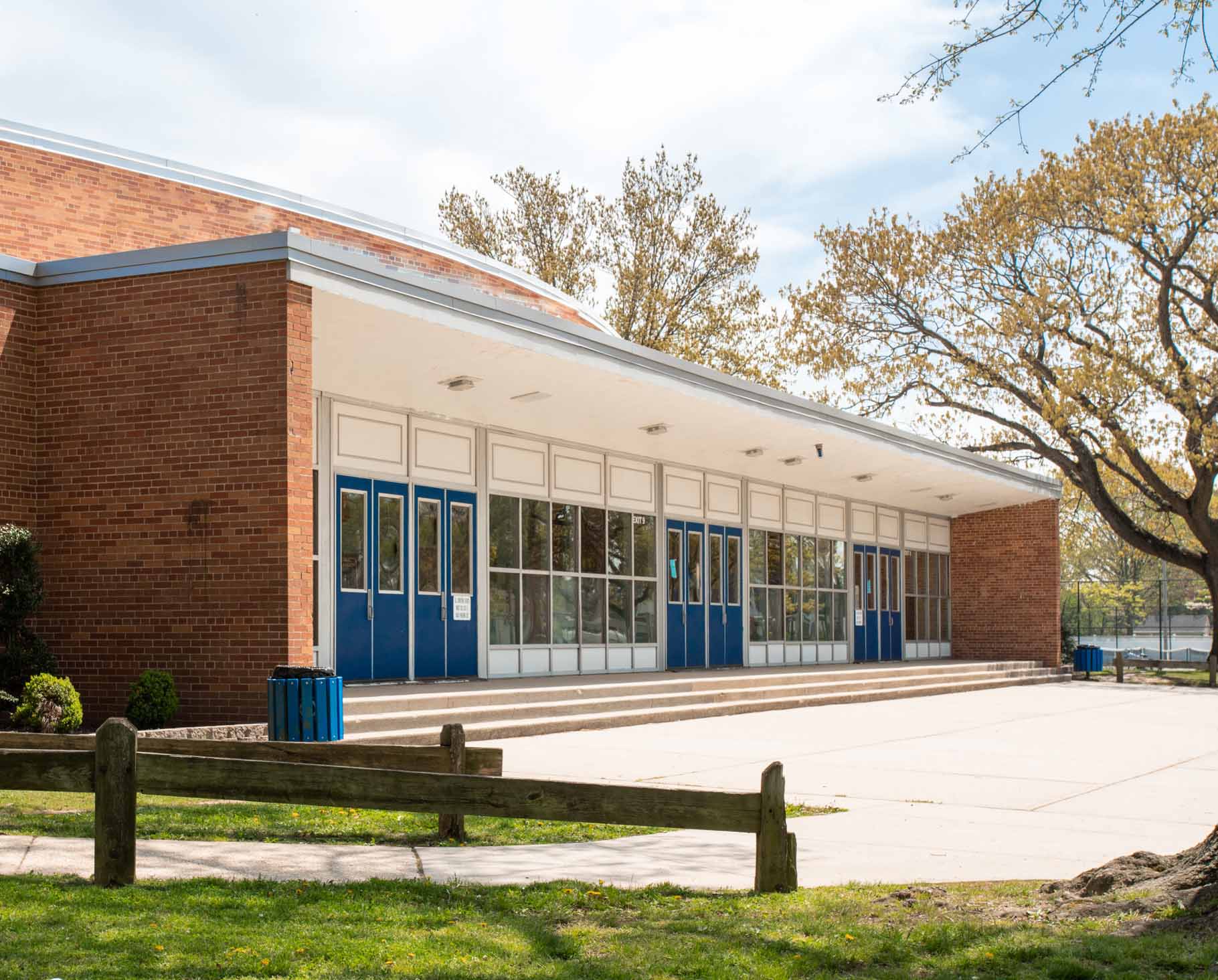 Be Noble - Quality of life & educatioin A school building